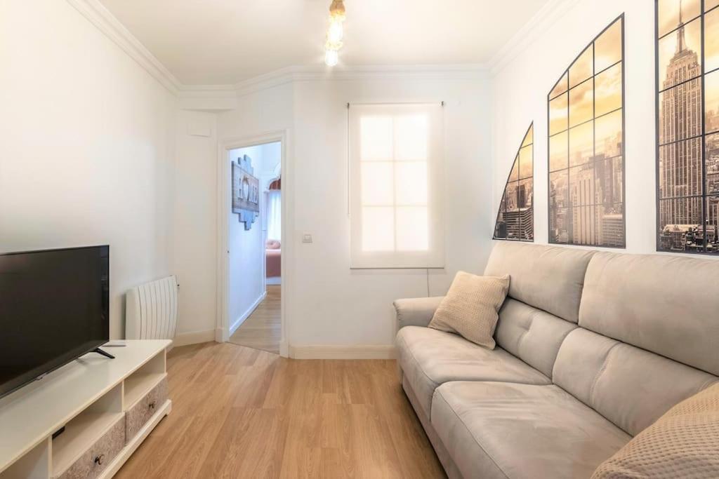 Апартаменти Piso Diseno Deluxe Casco Viejo Entrada Autonoma Y Ascensor Більбао Екстер'єр фото